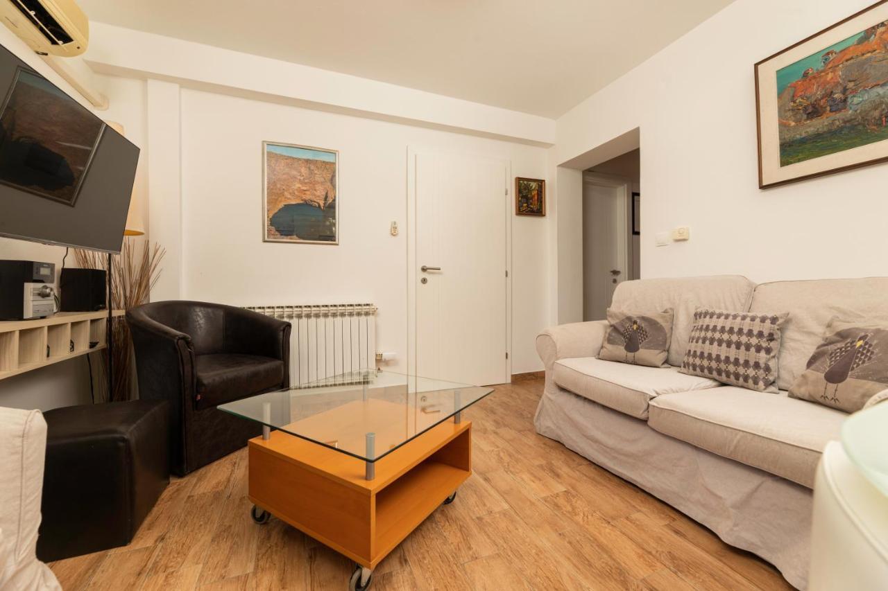 Apartments Ana Malinska Dış mekan fotoğraf