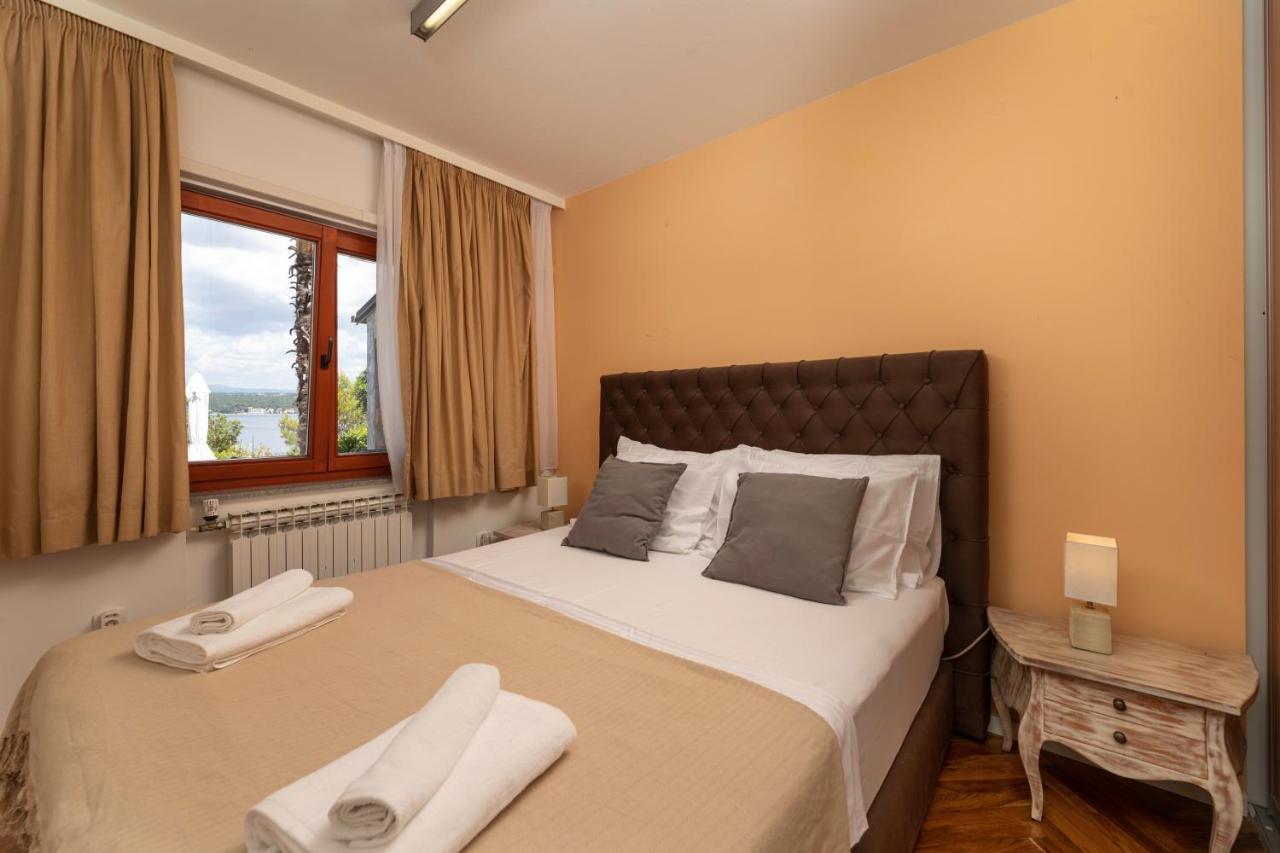 Apartments Ana Malinska Dış mekan fotoğraf