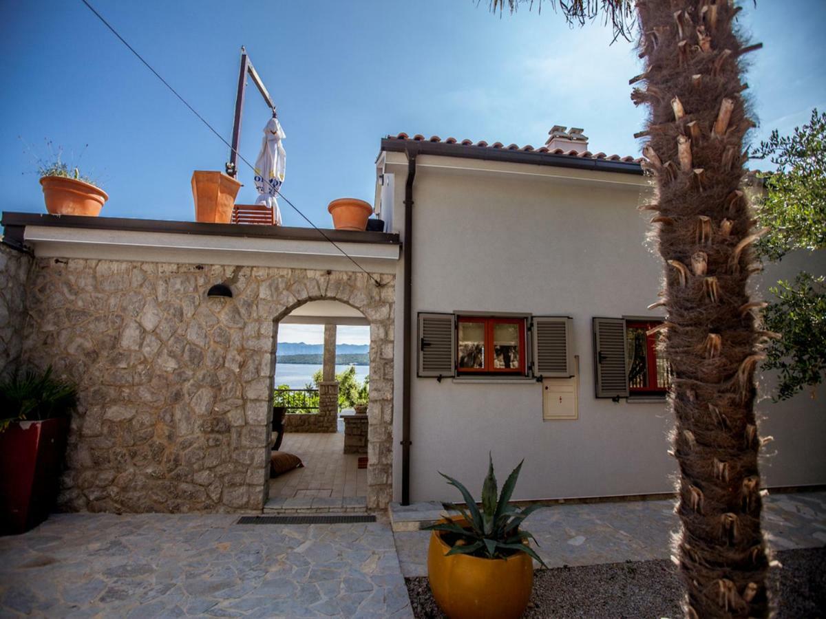 Apartments Ana Malinska Dış mekan fotoğraf